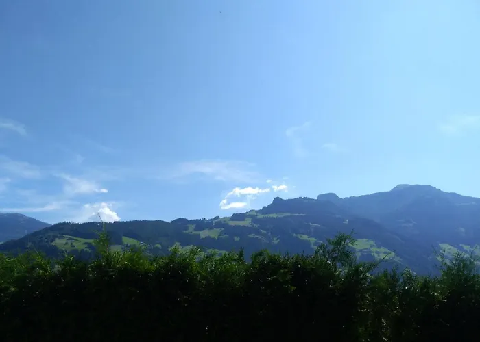 Zillertal Apartment Mit Traumausblick - Haus Kirchler